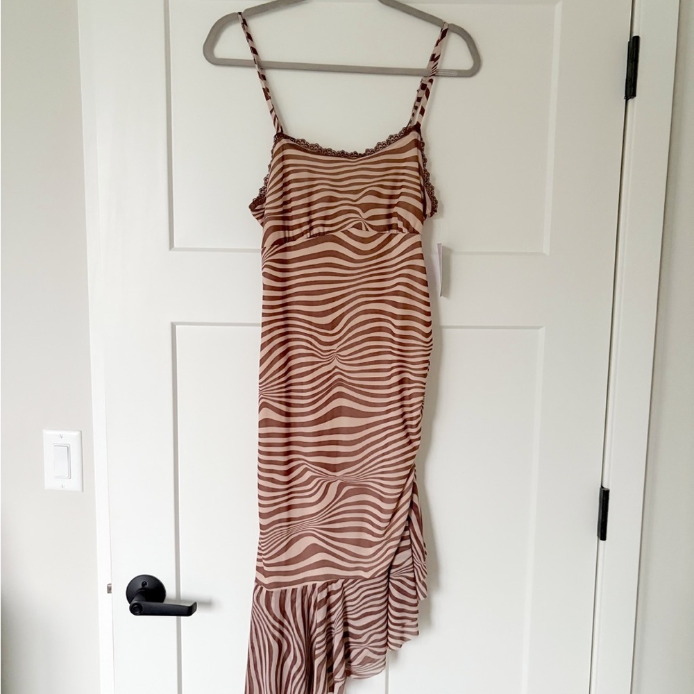 Target Brown Printed Dress • Size M • NWT